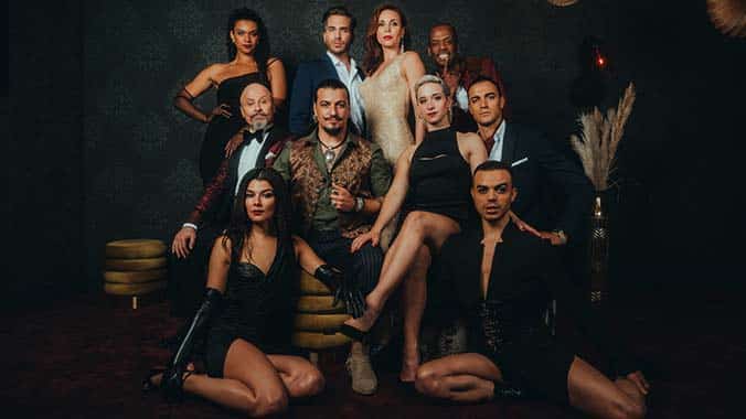 Die Cast von "Moulin Rouge! Das Musical" in Köln